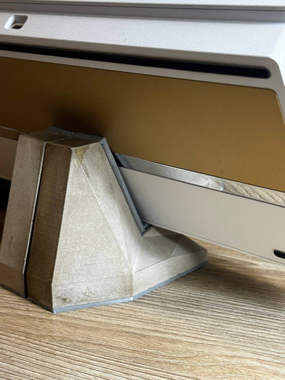Betonstand | Keyboard Display Stand